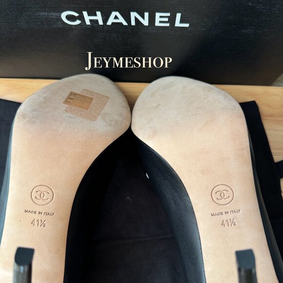 CHANEL Lambskin Leather , Silver Hardware CC Logo -  Size 41.5 (10.5- U.S) - Picture 8 of 14